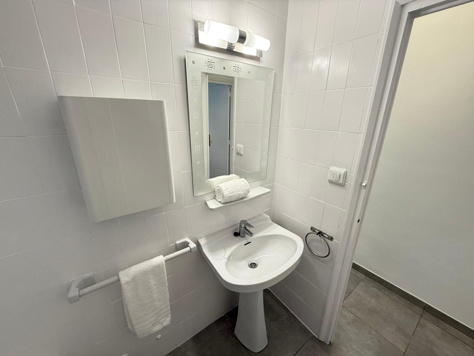 Apartamento Agi Macia Centro Rosas Exterior foto